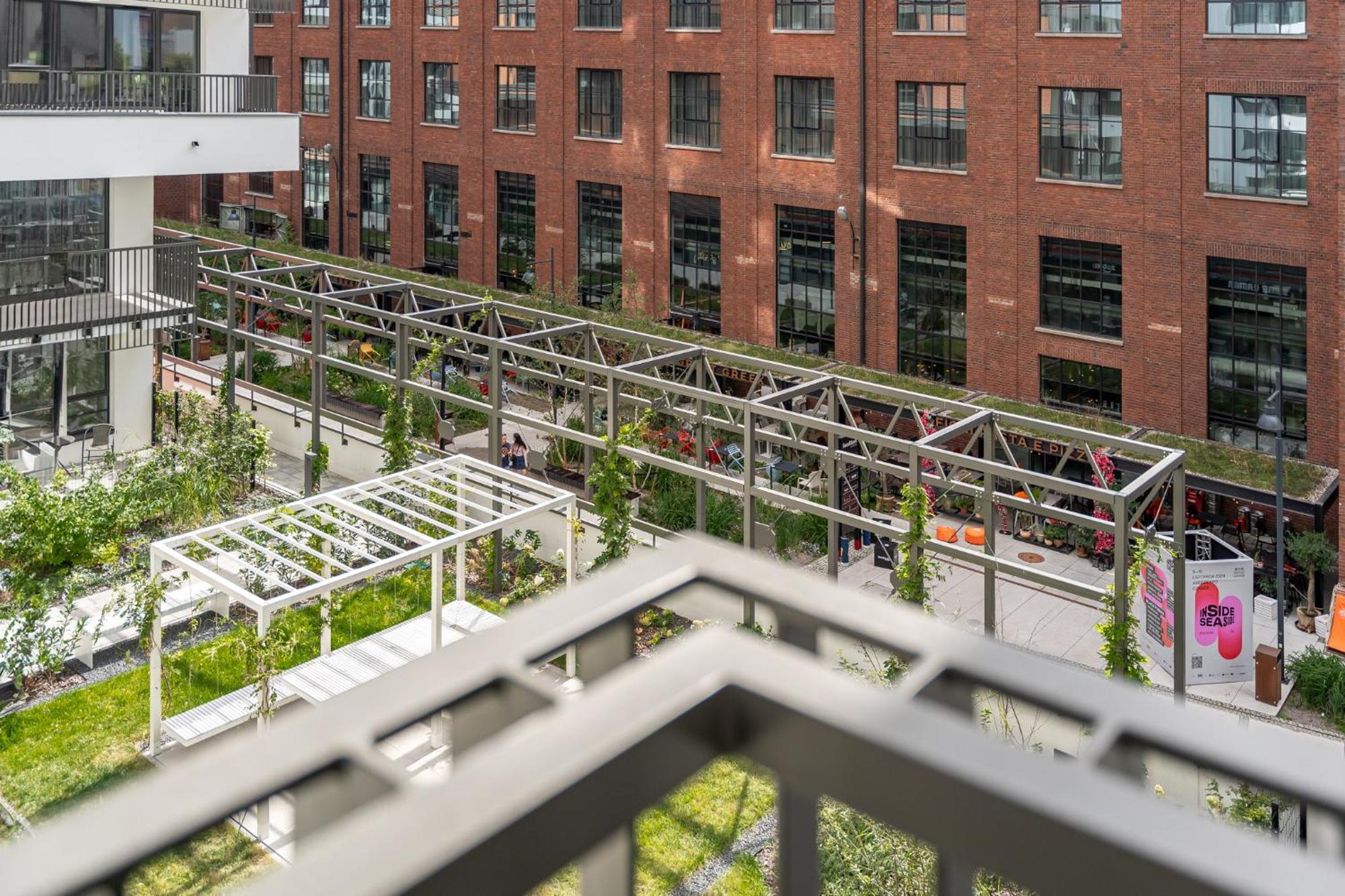 Doki Living & Foodhall By Lion Apartments, Gdansk